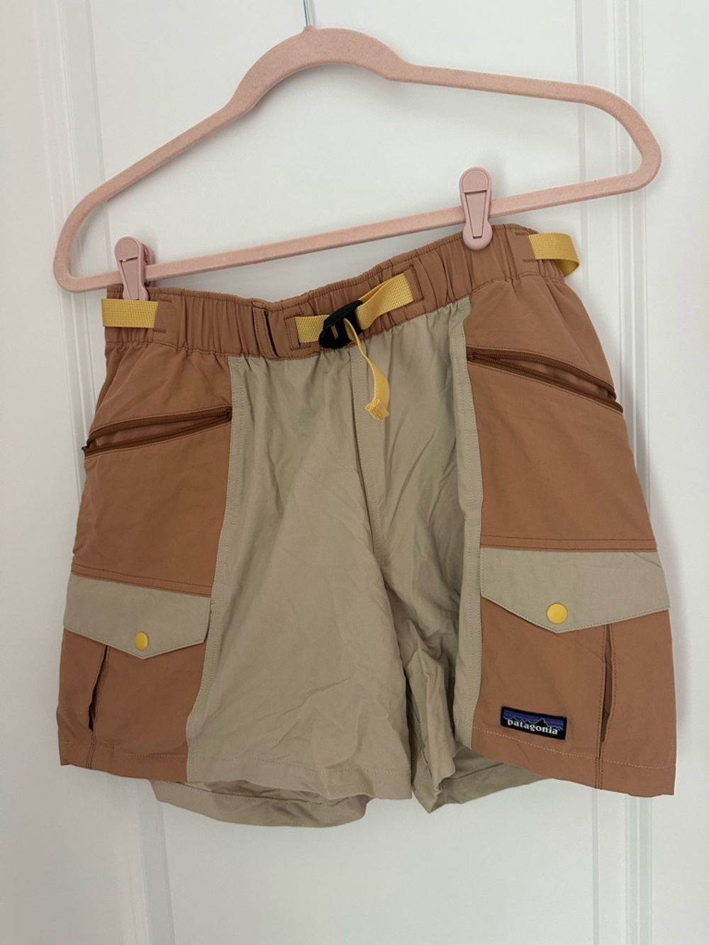 Women's Outdoor Everyday Shorts - 4"